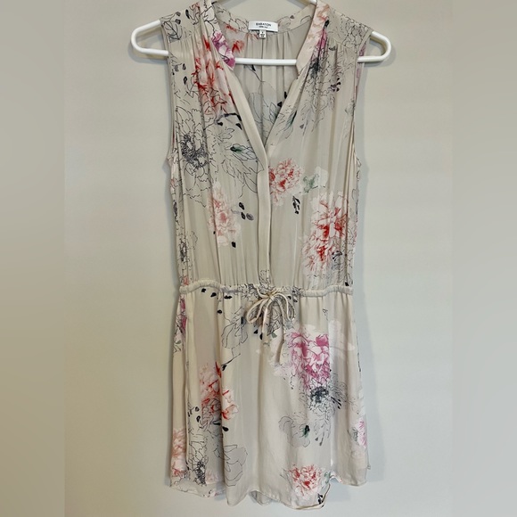 Aritzia BABATON Benedict Floral Silk Dress. Size small. Worn once. Has pockets! - Picture 6 of 6
